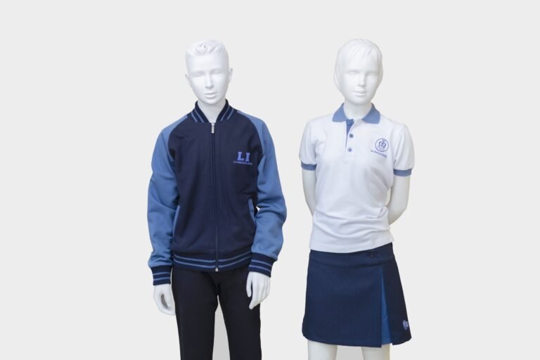 Venda d’uniformes 37a0739 ret li 2.jpg